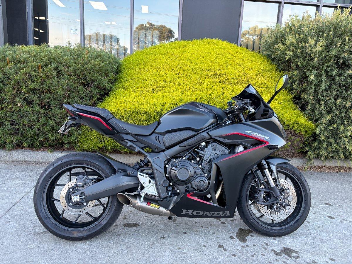 2025 HONDA CBR650R ABS SPORTS