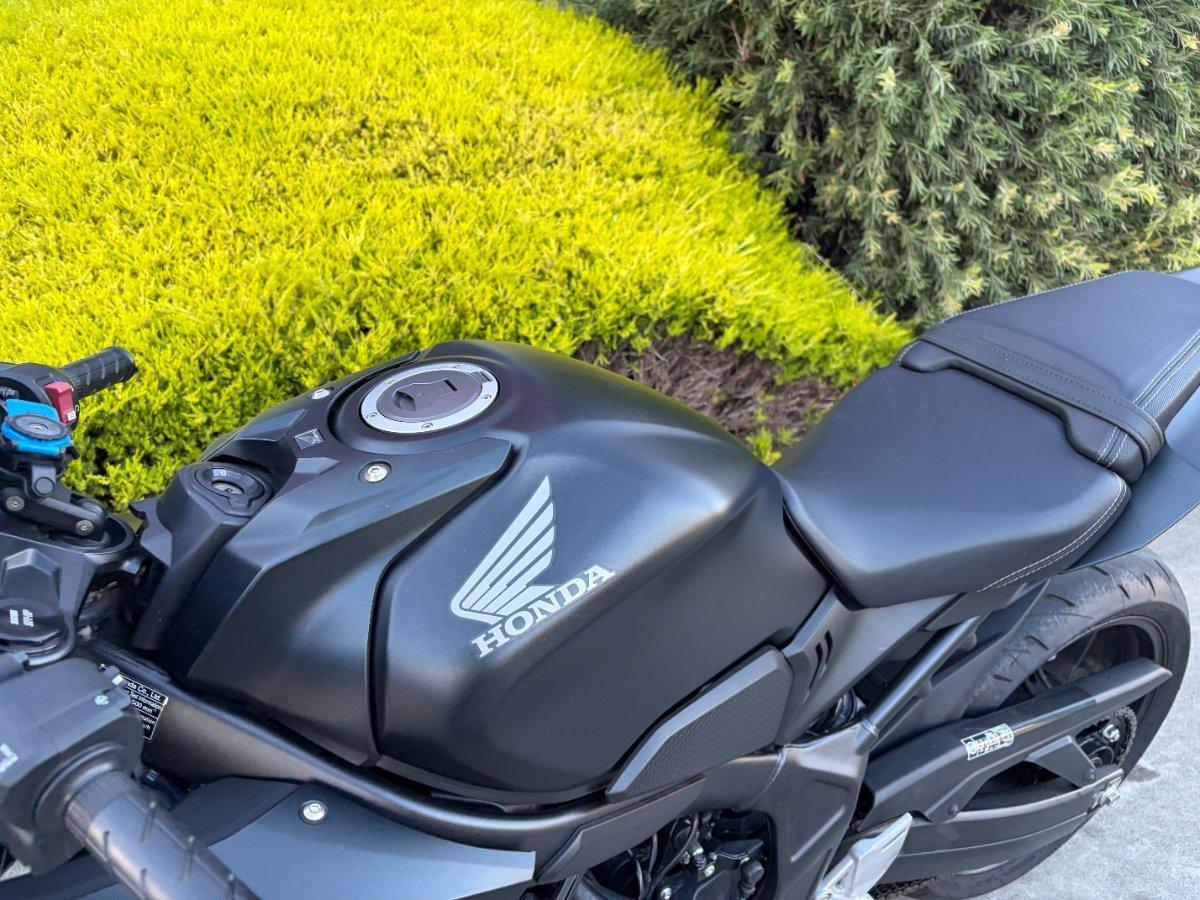 2025 HONDA CBR650R ABS SPORTS