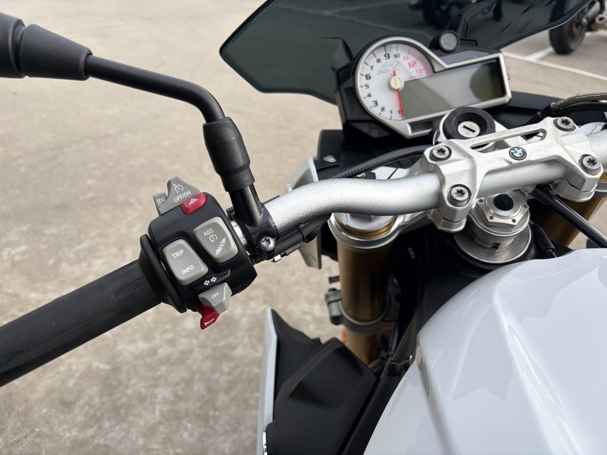 2016 BMW S 1000 R SPORTS