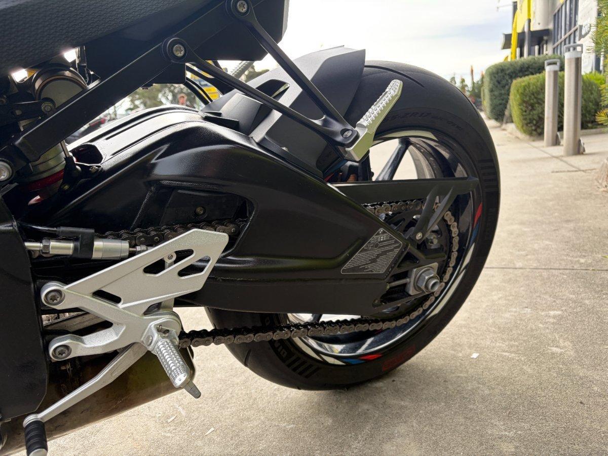 2016 BMW S 1000 R SPORTS