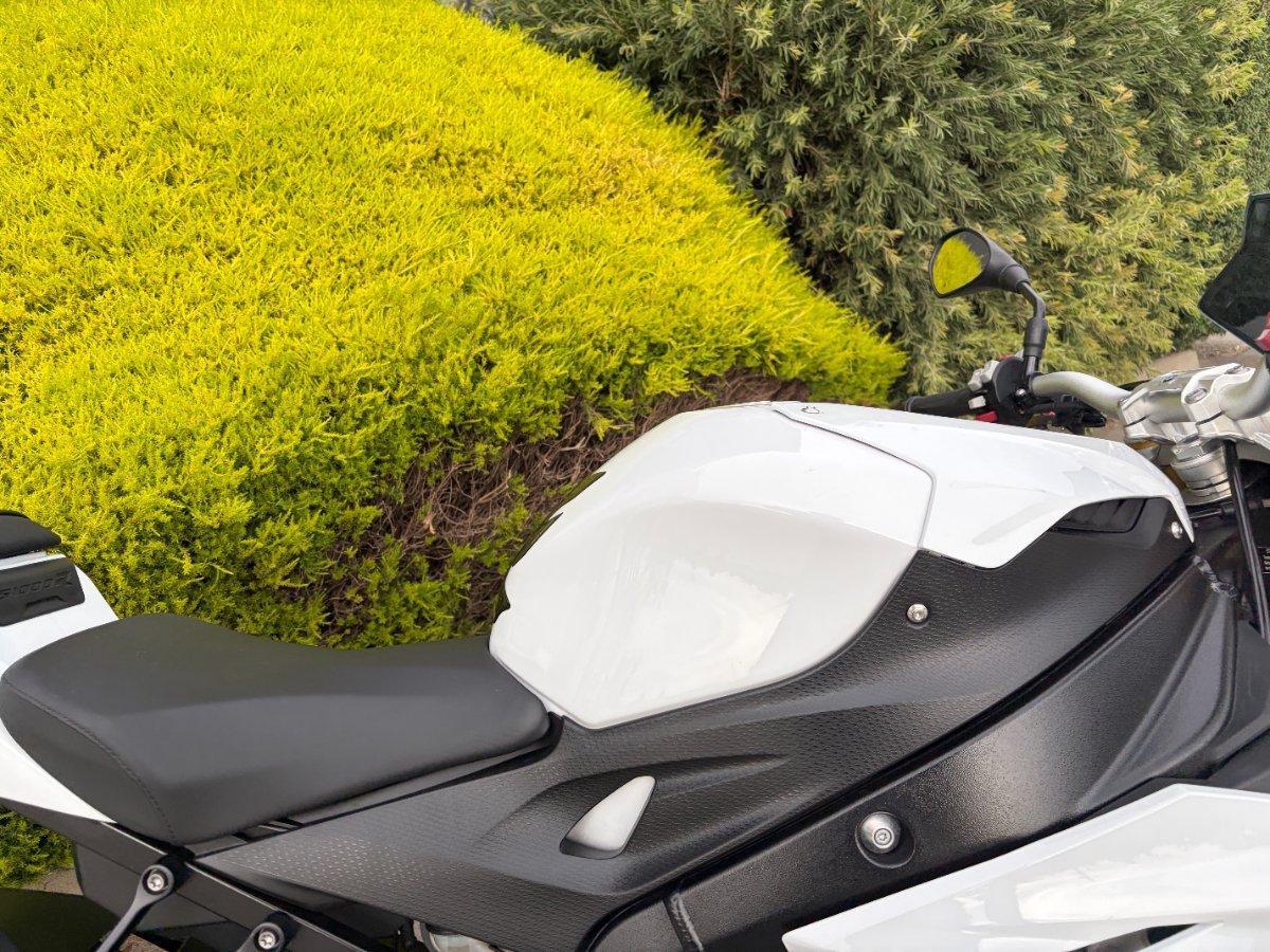 2016 BMW S 1000 R SPORTS