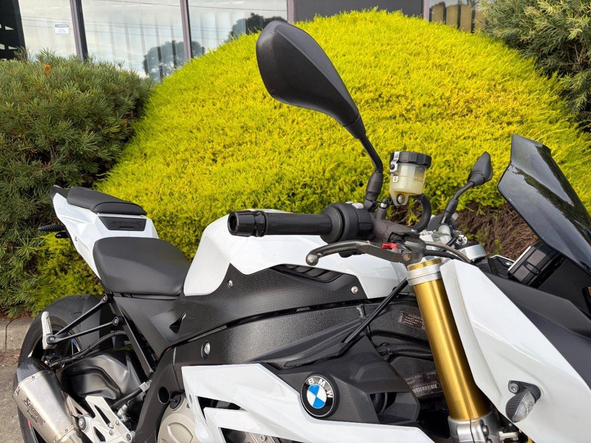 2016 BMW S 1000 R SPORTS