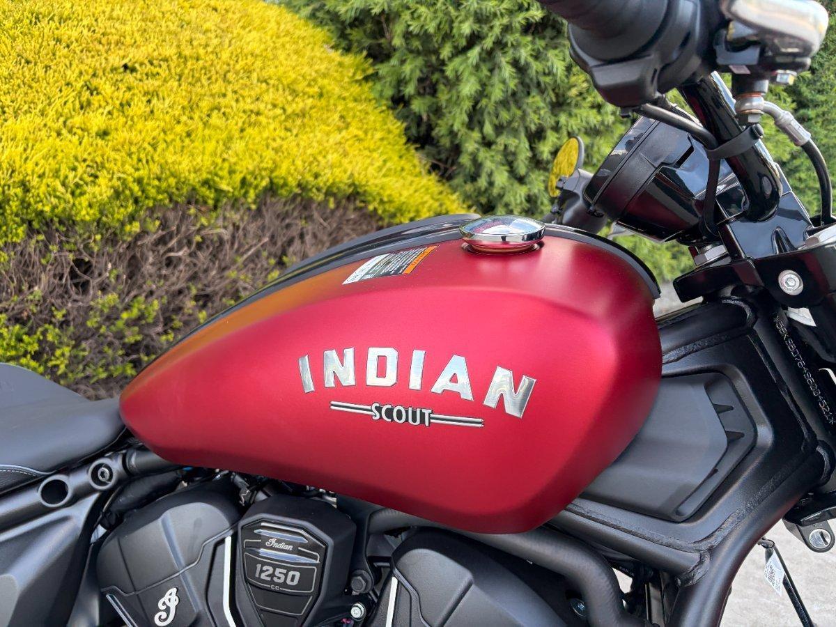 2025 INDIAN SCOUT BOBBER CRUISER