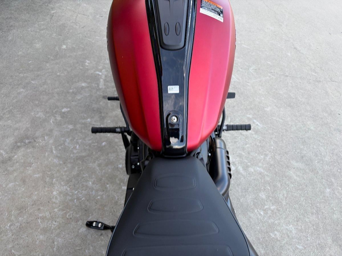2025 INDIAN SCOUT BOBBER CRUISER