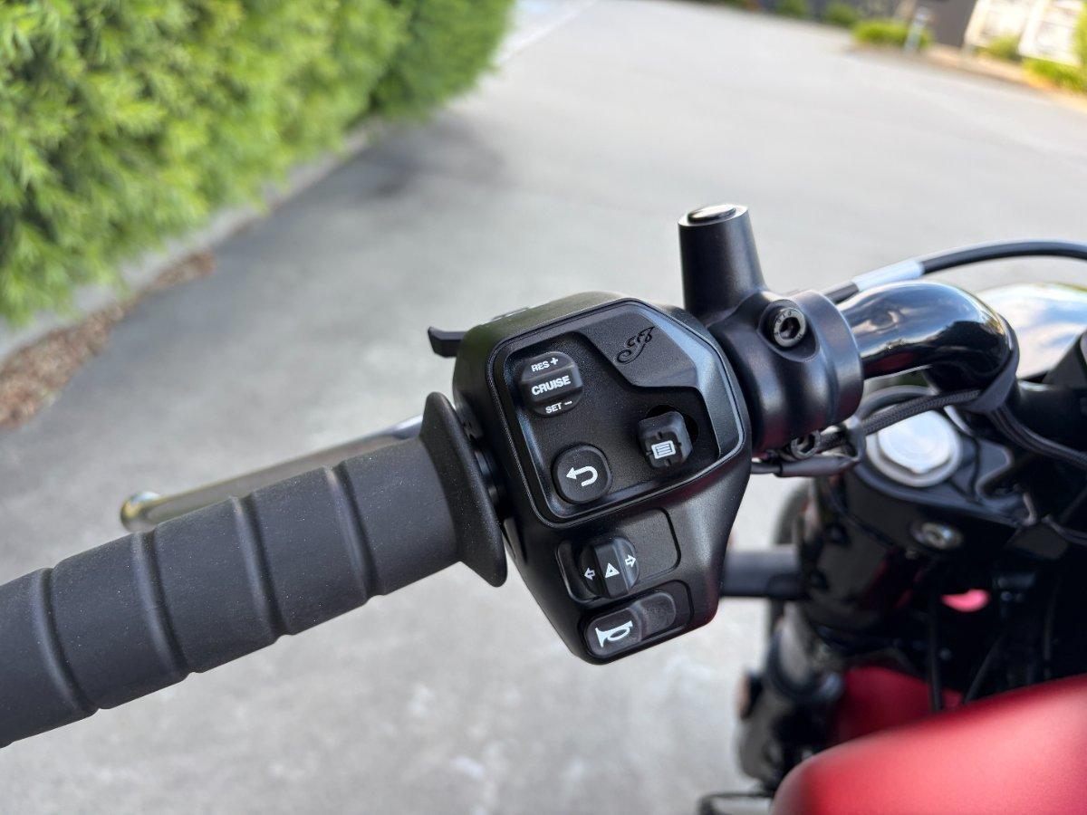 2025 INDIAN SCOUT BOBBER CRUISER