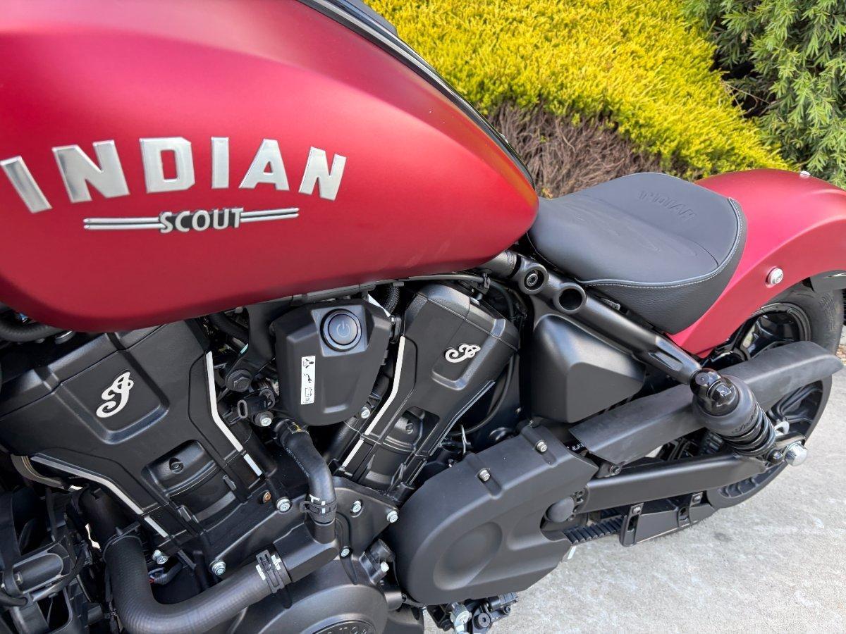 2025 INDIAN SCOUT BOBBER CRUISER