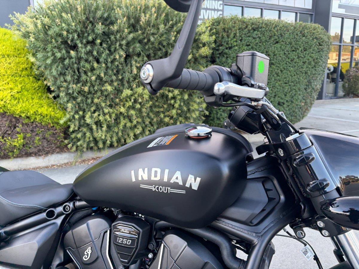 2025 INDIAN SCOUT BOBBER CRUISER