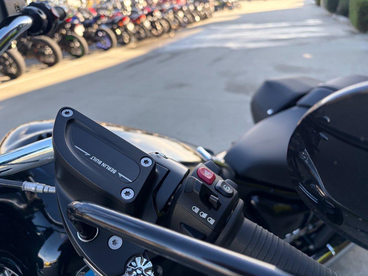 2023 BMW R 18 CLASSIC HIGHLINE CRUISER