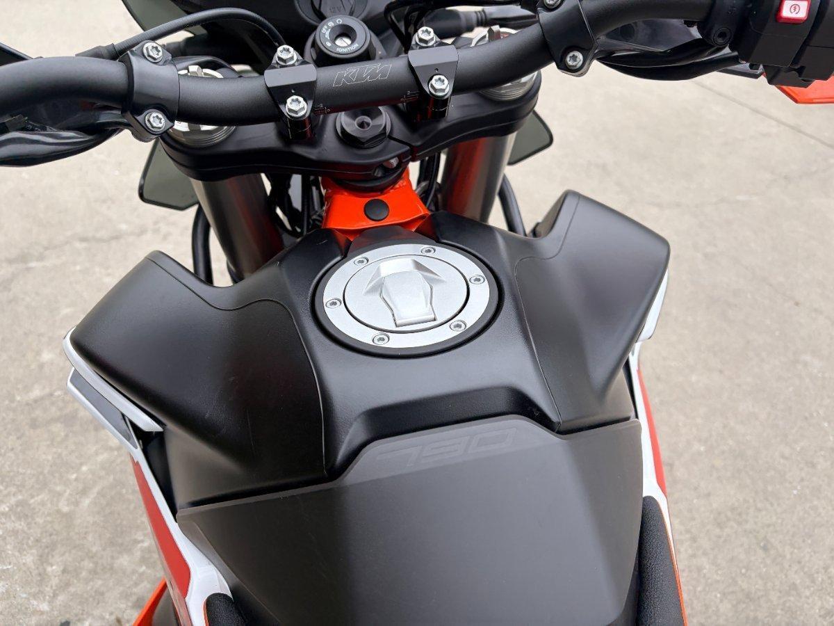 2020 KTM 790 ADVENTURE R DUAL SPORTS