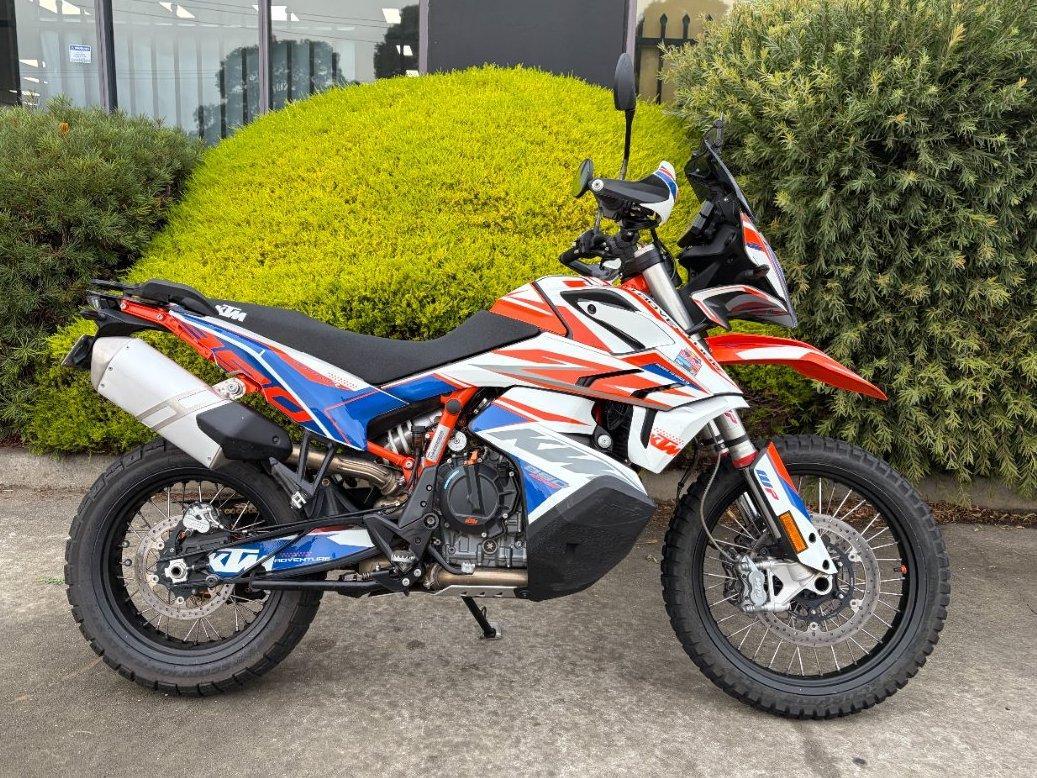 2021 KTM 890 ADVENTURE R DUAL SPORTS
