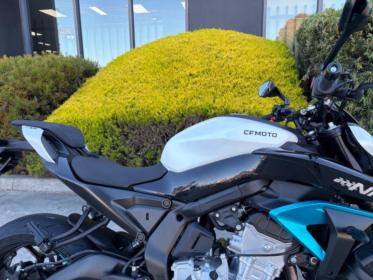 2025 CF MOTO 675 NK ROAD