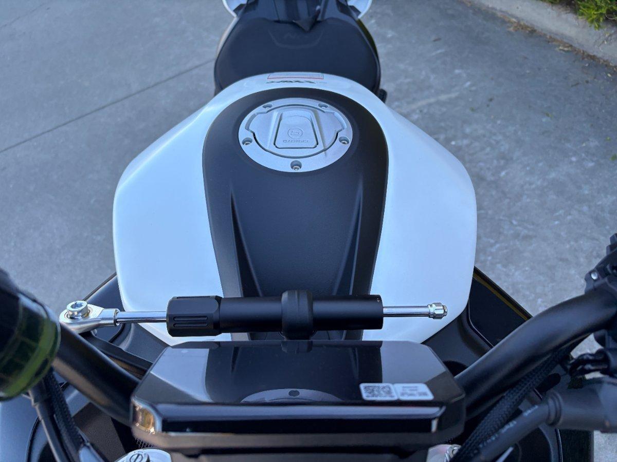 2025 CF MOTO 675 NK ROAD
