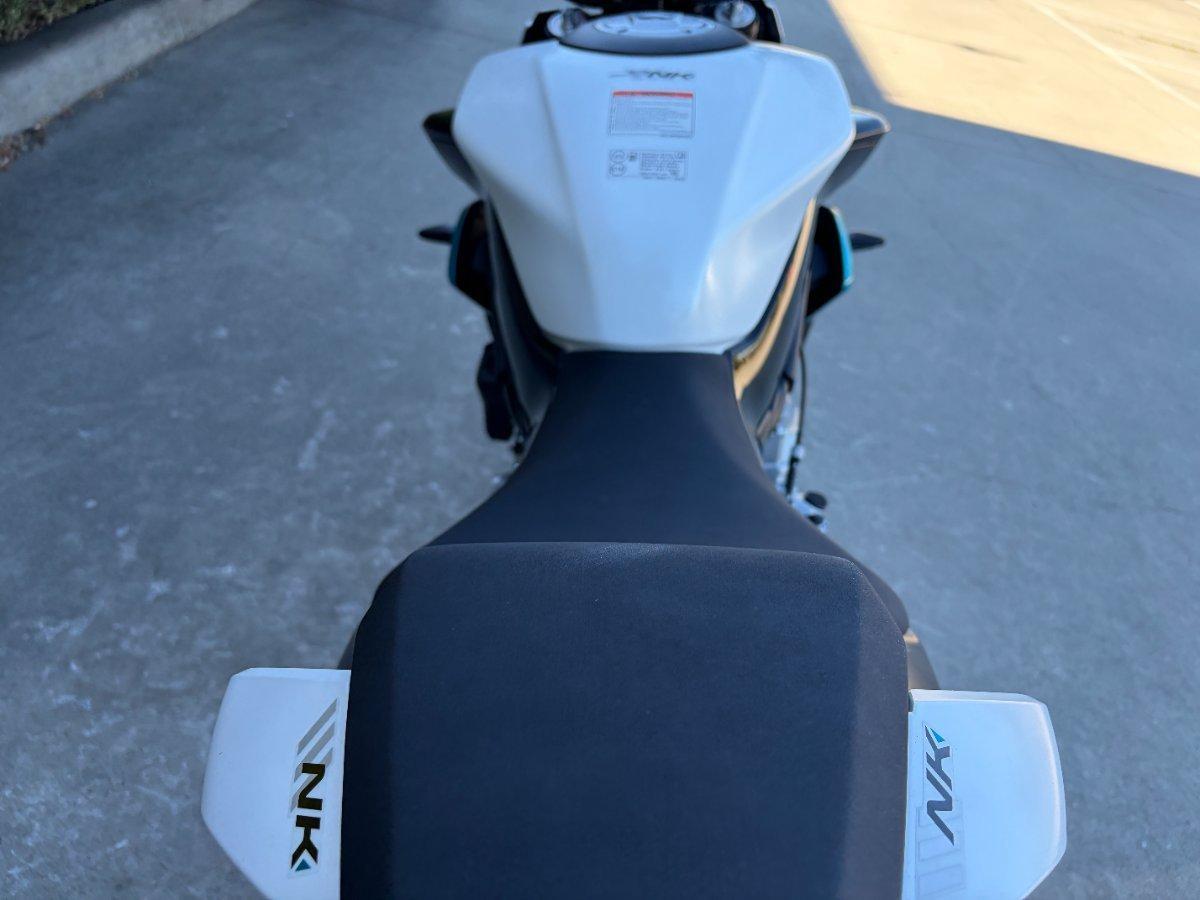 2025 CF MOTO 675 NK ROAD