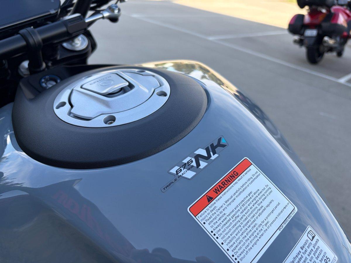 2025 CF MOTO 675 NK ROAD