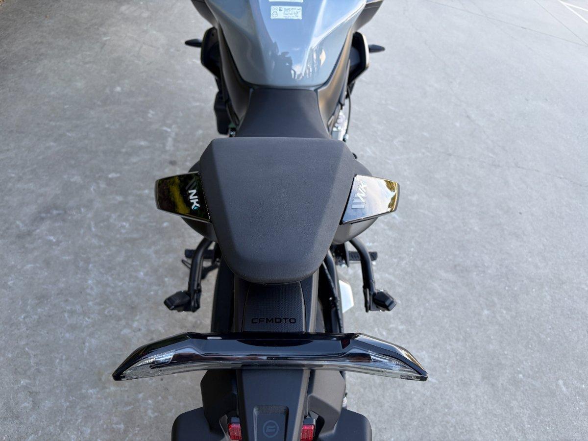 2025 CF MOTO 675 NK ROAD