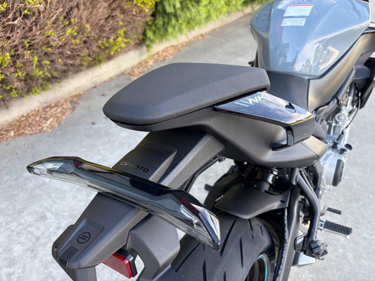 2025 CF MOTO 675 NK ROAD