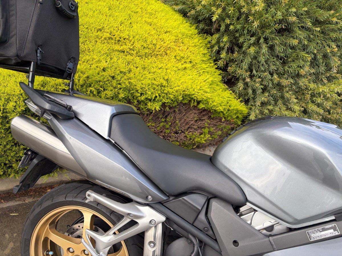 2011 HONDA VFR800F (VFR800FI) SPORTS