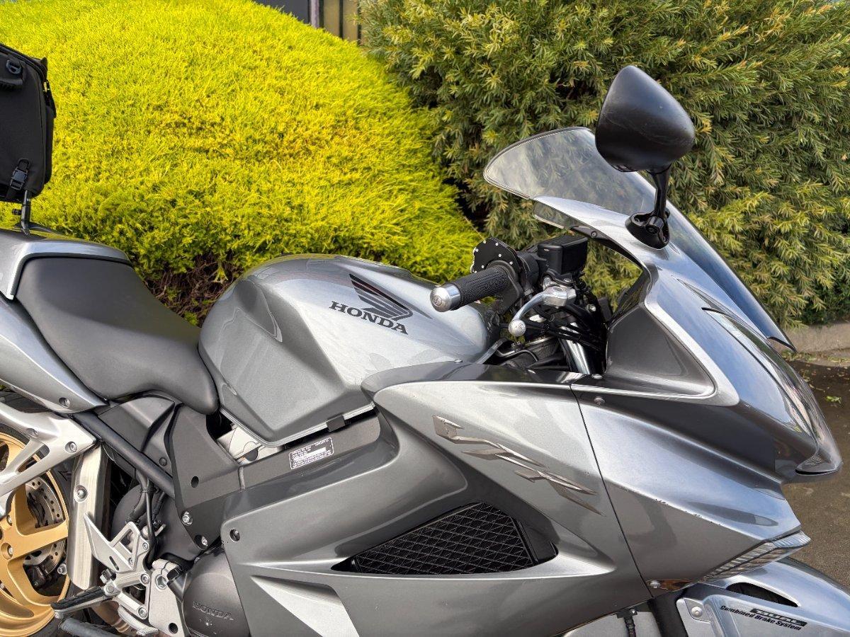 2011 HONDA VFR800F (VFR800FI) SPORTS