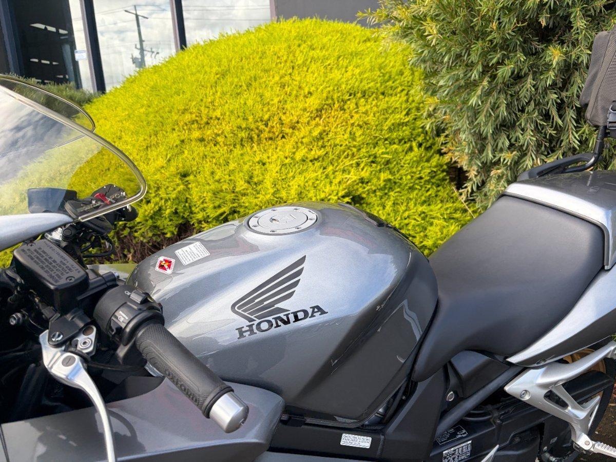 2011 HONDA VFR800F (VFR800FI) SPORTS