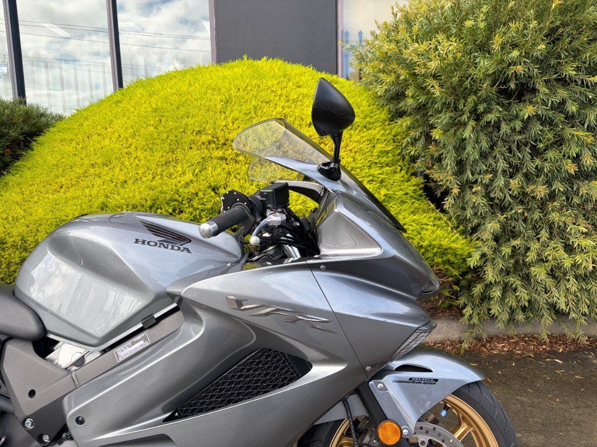 2011 HONDA VFR800F (VFR800FI) SPORTS