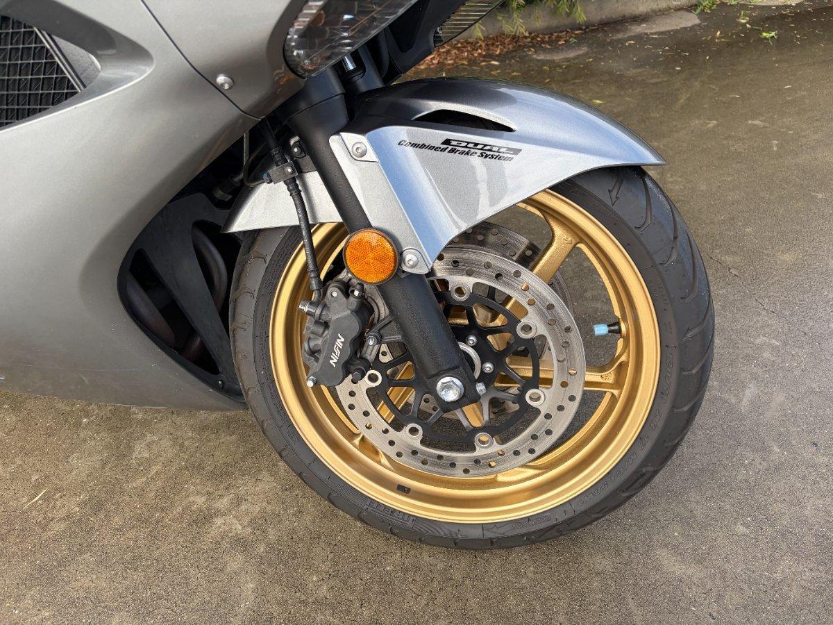 2011 HONDA VFR800F (VFR800FI) SPORTS