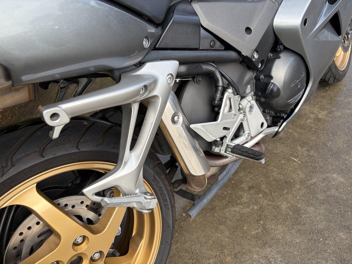 2011 HONDA VFR800F (VFR800FI) SPORTS