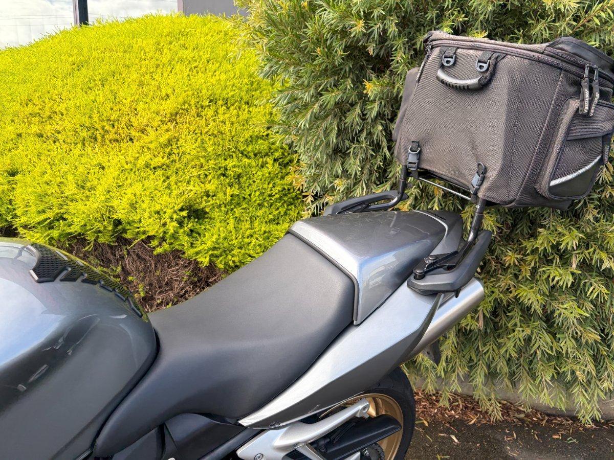 2011 HONDA VFR800F (VFR800FI) SPORTS
