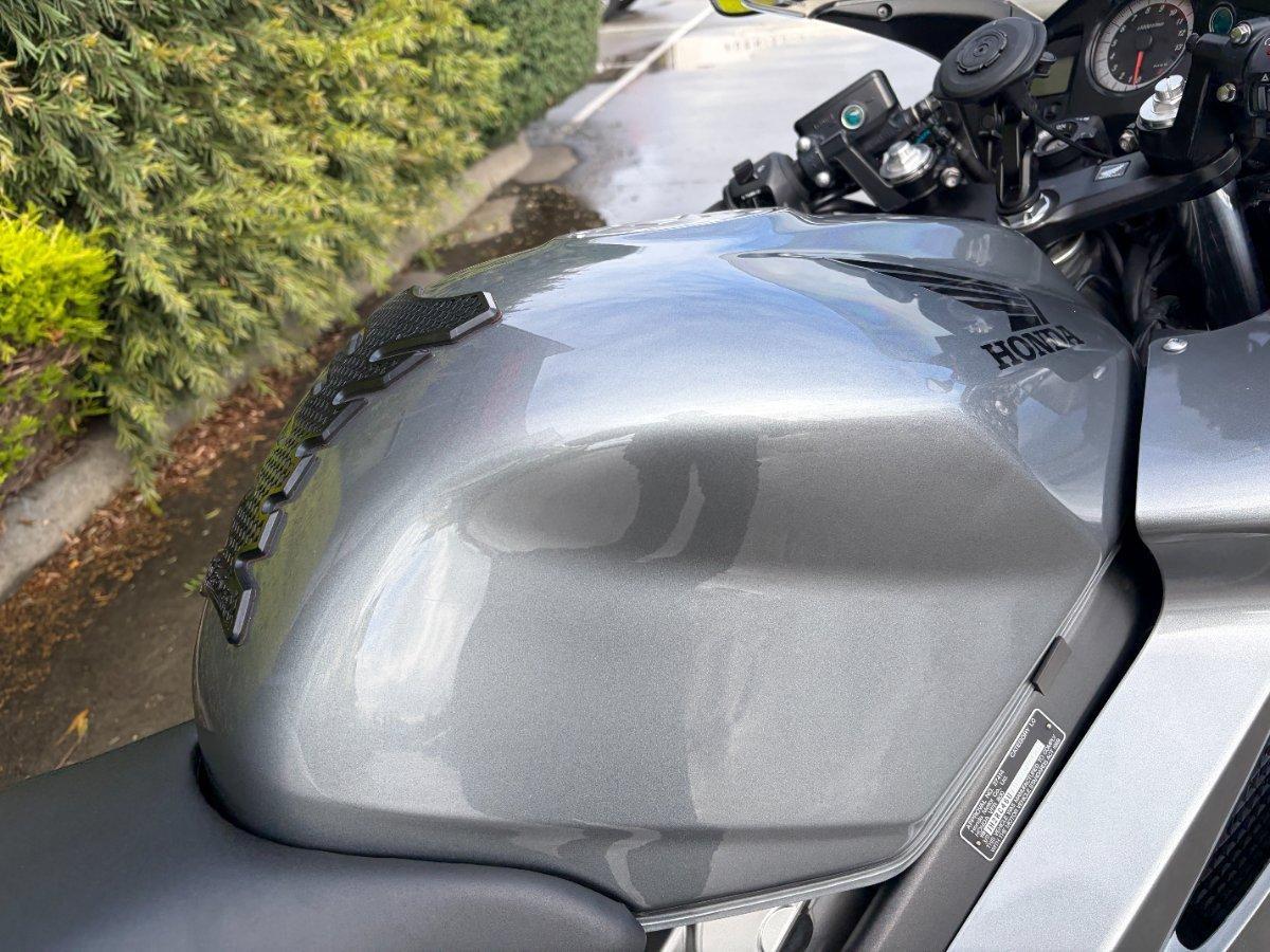2011 HONDA VFR800F (VFR800FI) SPORTS