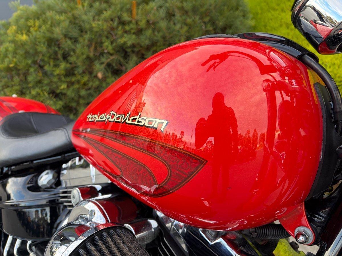 2017 HARLEY-DAVIDSON FXSB SOFTAIL BREAKOUT CRUISER