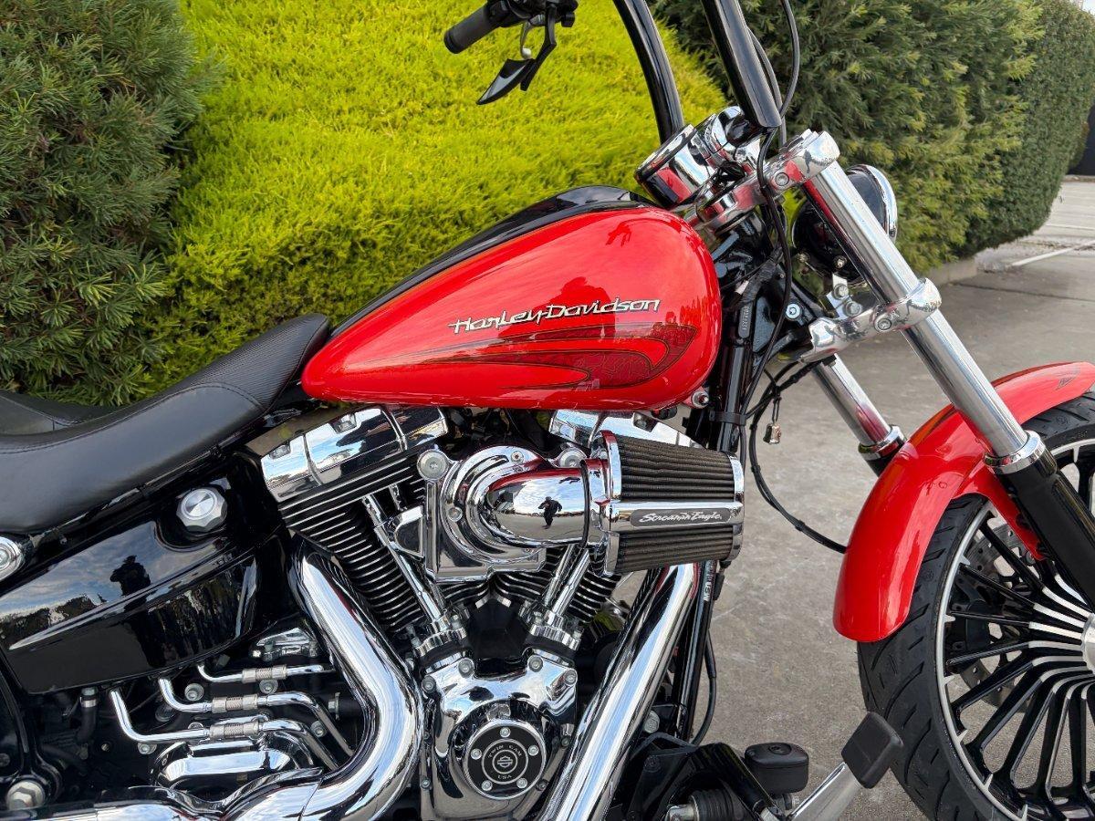 2017 HARLEY-DAVIDSON FXSB SOFTAIL BREAKOUT CRUISER