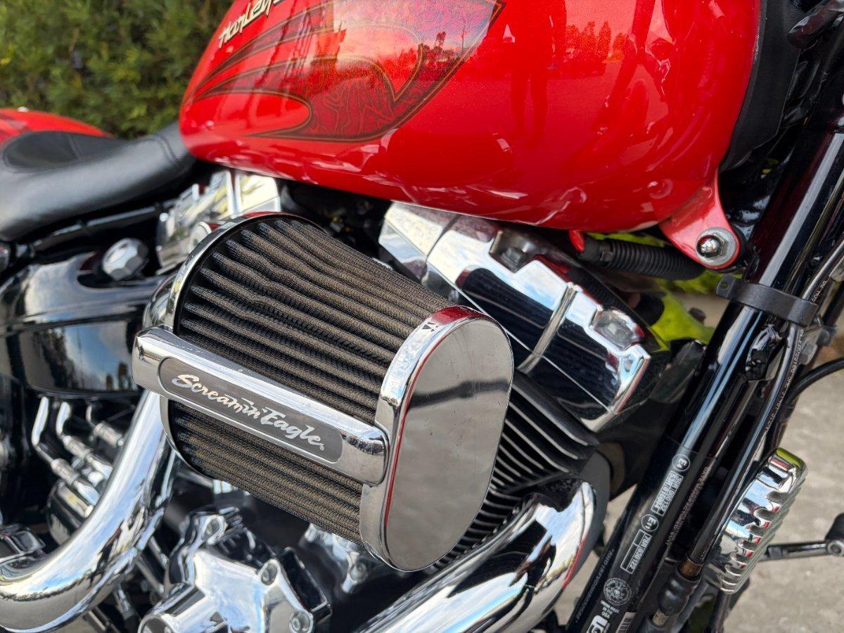 2017 HARLEY-DAVIDSON FXSB SOFTAIL BREAKOUT CRUISER