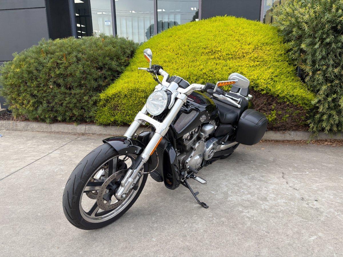2015 HARLEY-DAVIDSON VRSCF MUSCLE CRUISER