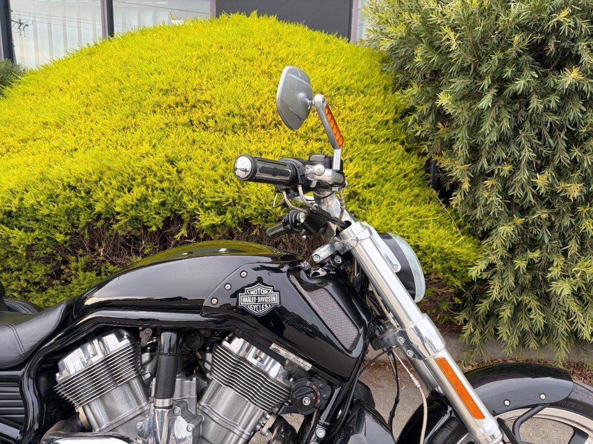2015 HARLEY-DAVIDSON VRSCF MUSCLE CRUISER