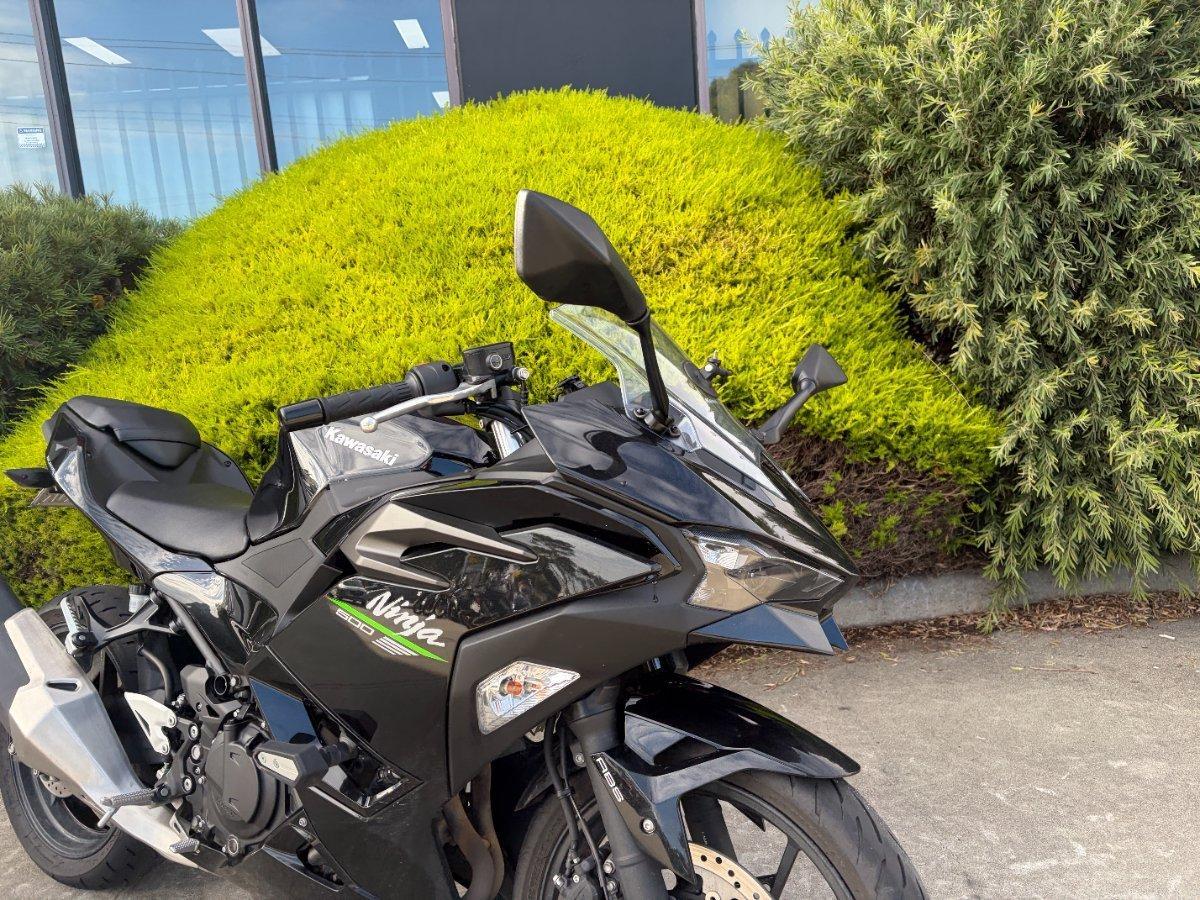 2025 KAWASAKI NINJA 500 SPORTS