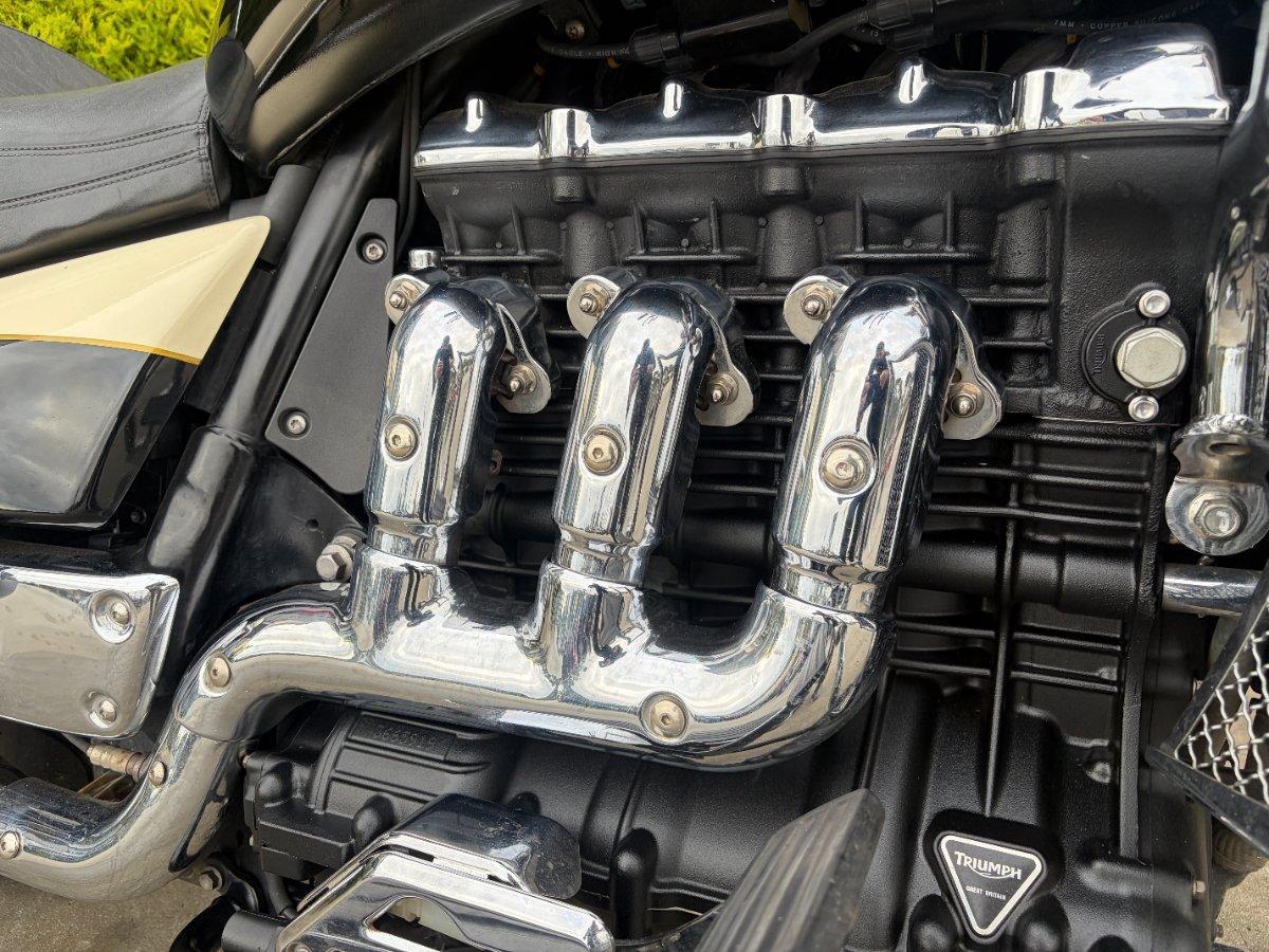 2015 TRIUMPH ROCKET III TOURING CRUISER