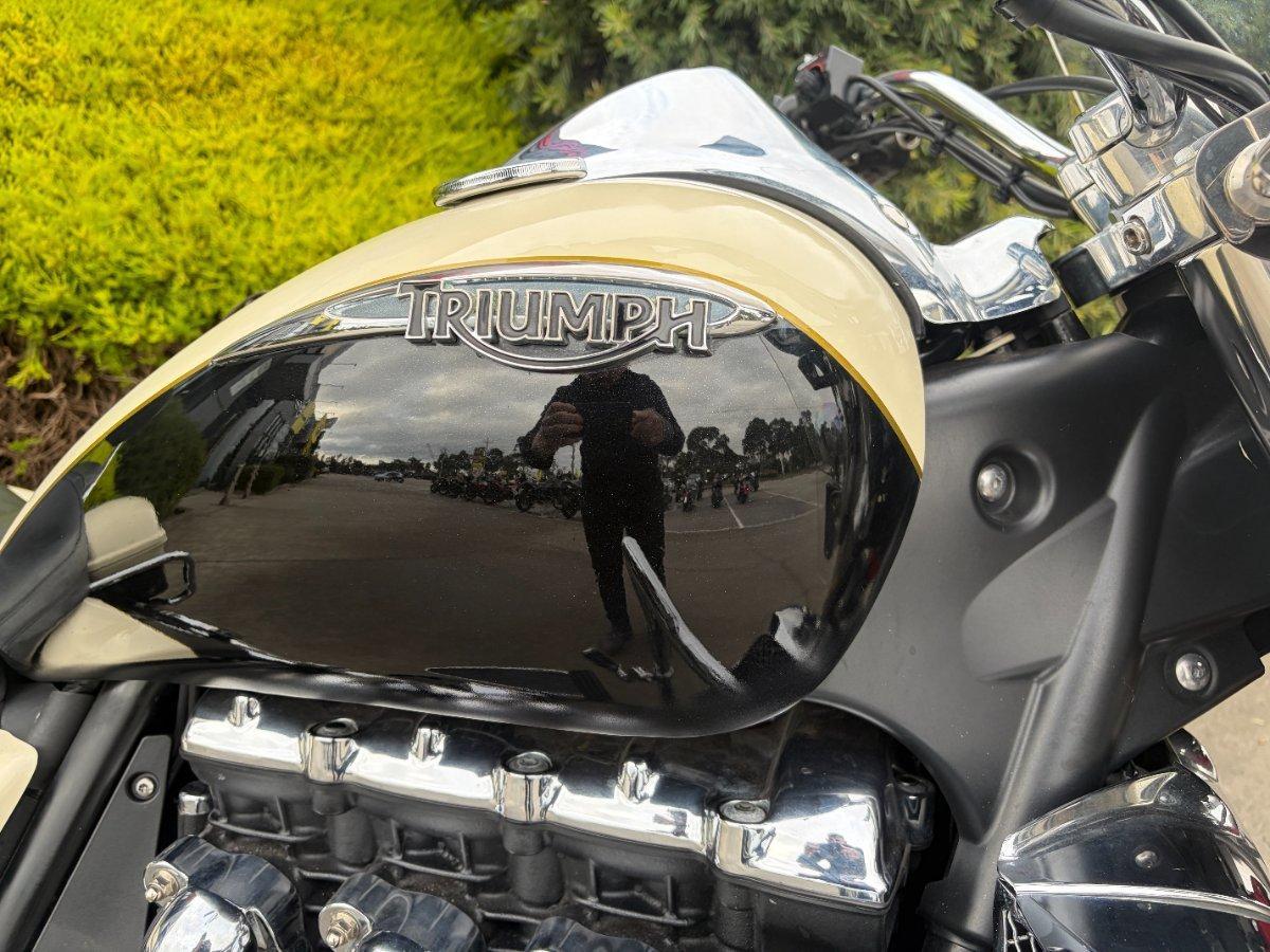 2015 TRIUMPH ROCKET III TOURING CRUISER