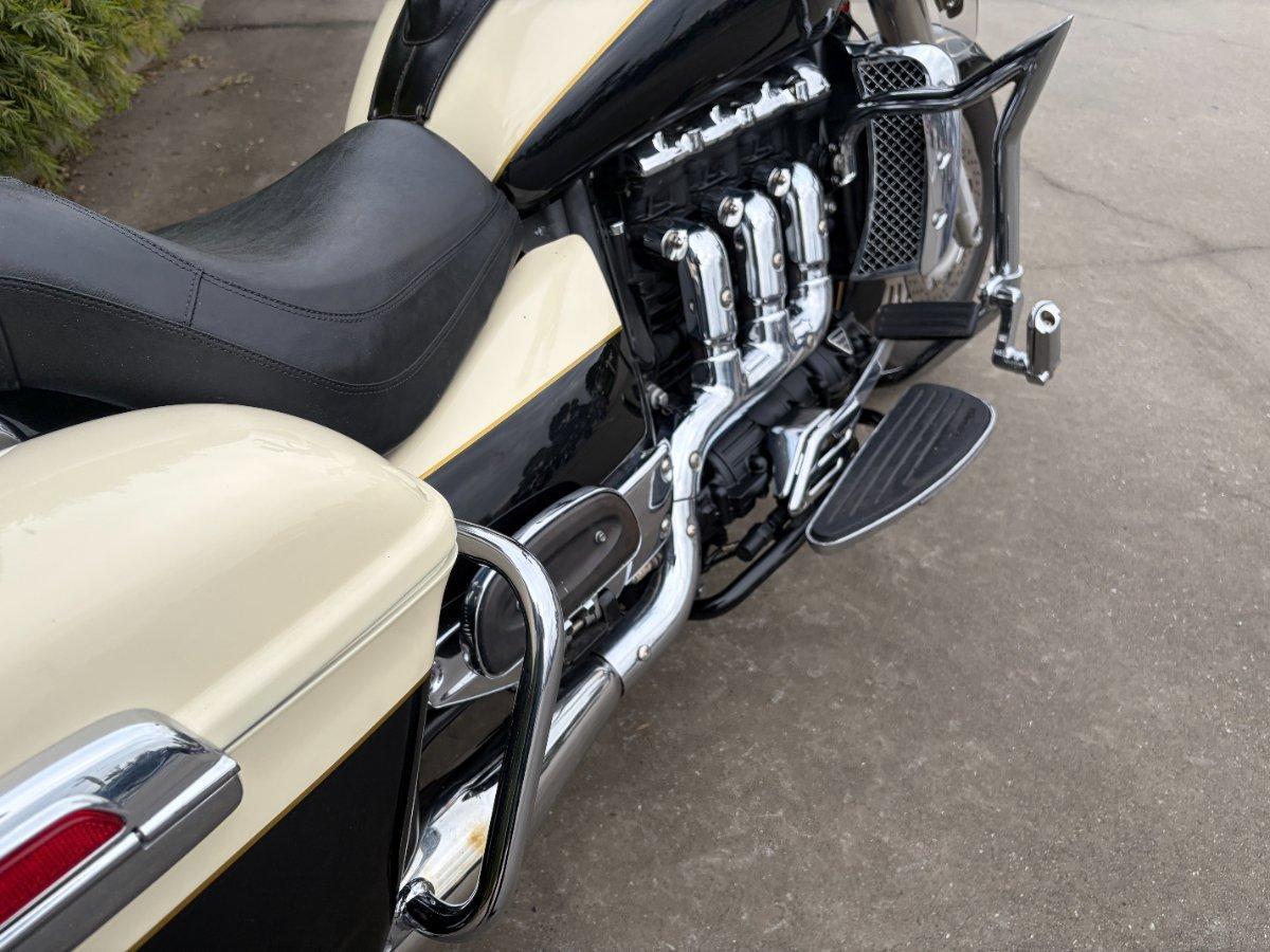 2015 TRIUMPH ROCKET III TOURING CRUISER