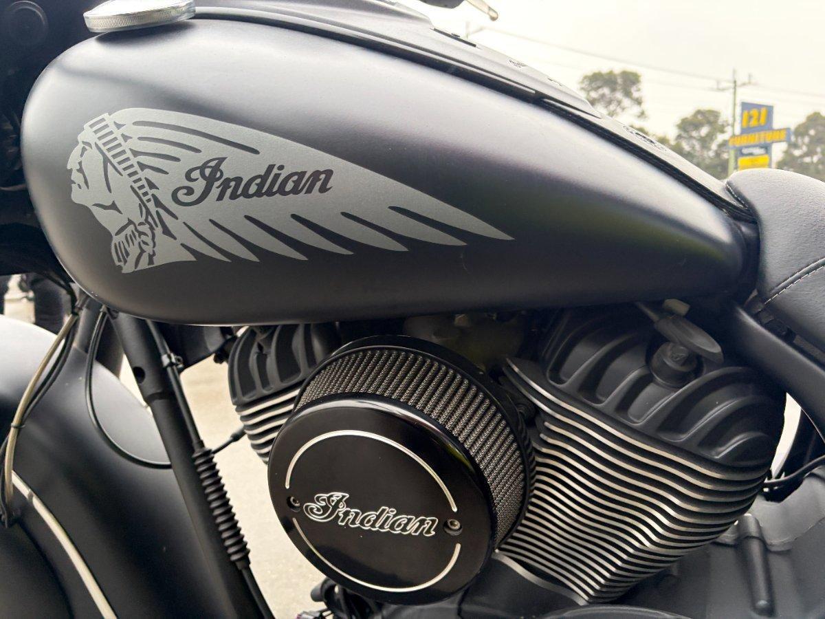 2016 INDIAN CHIEF DARK HORSE CRUISER