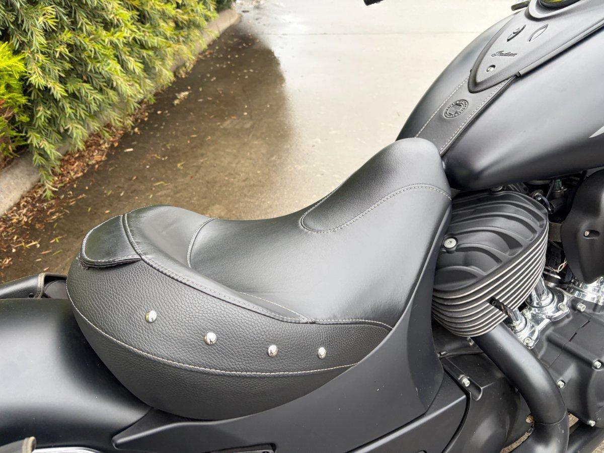 2016 INDIAN CHIEF DARK HORSE CRUISER