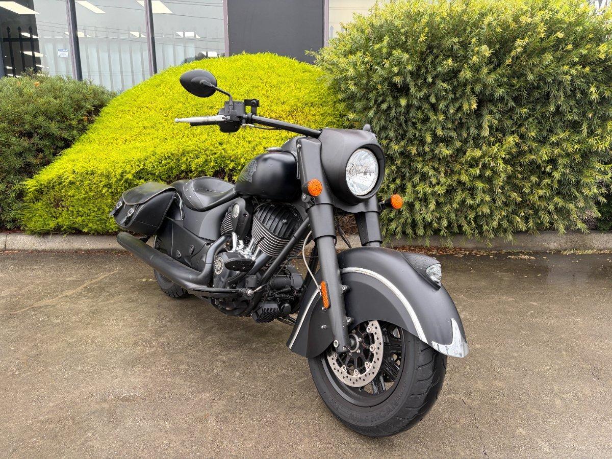 2016 INDIAN CHIEF DARK HORSE CRUISER