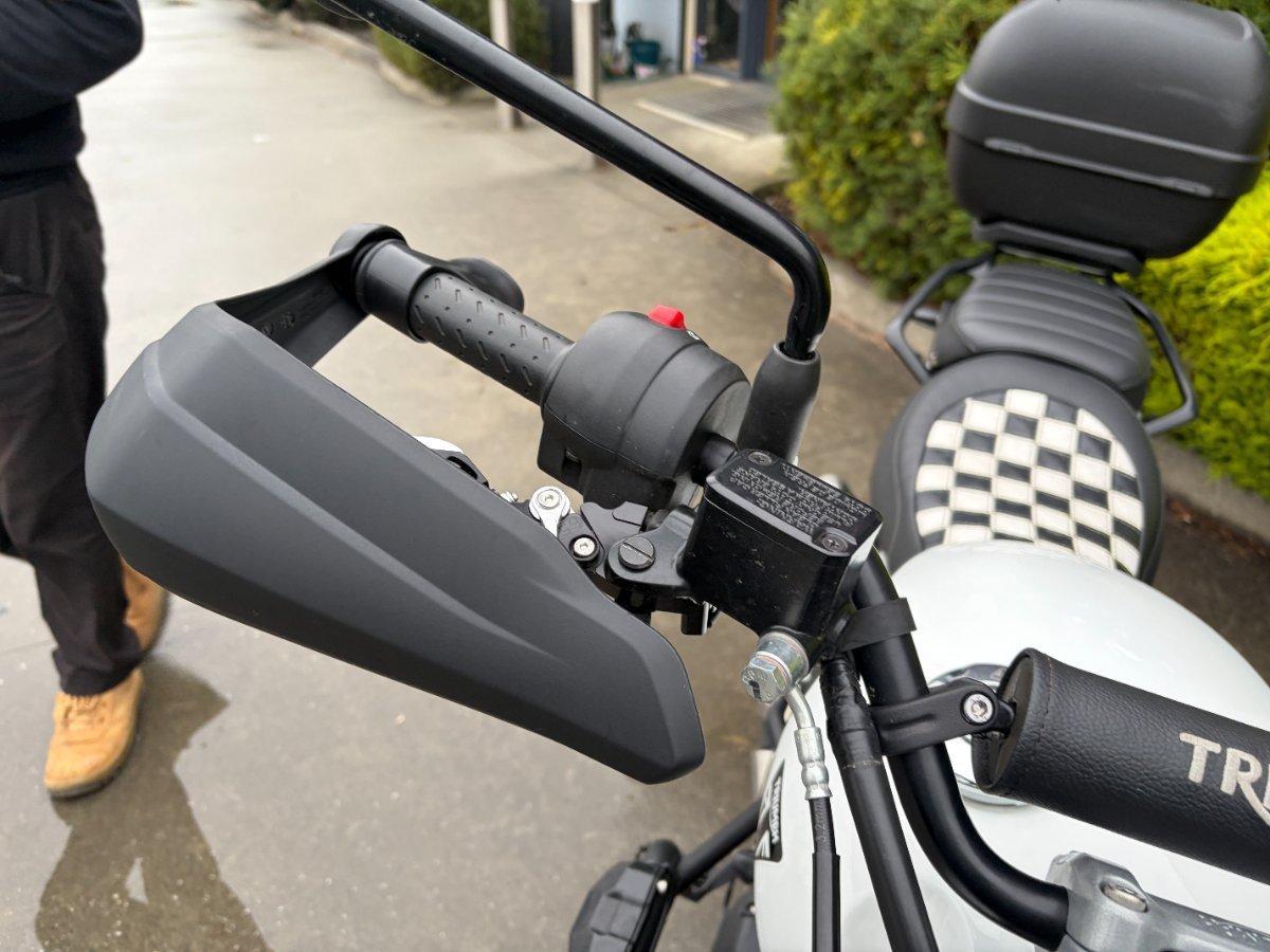 2025 TRIUMPH SCRAMBLER 400 X ROAD