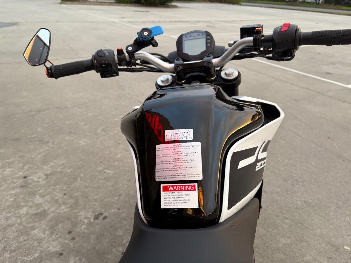2021 KTM 200 DUKE ROAD