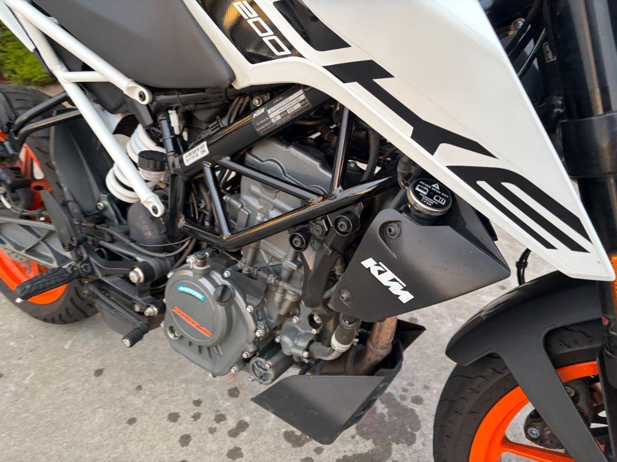 2021 KTM 200 DUKE ROAD