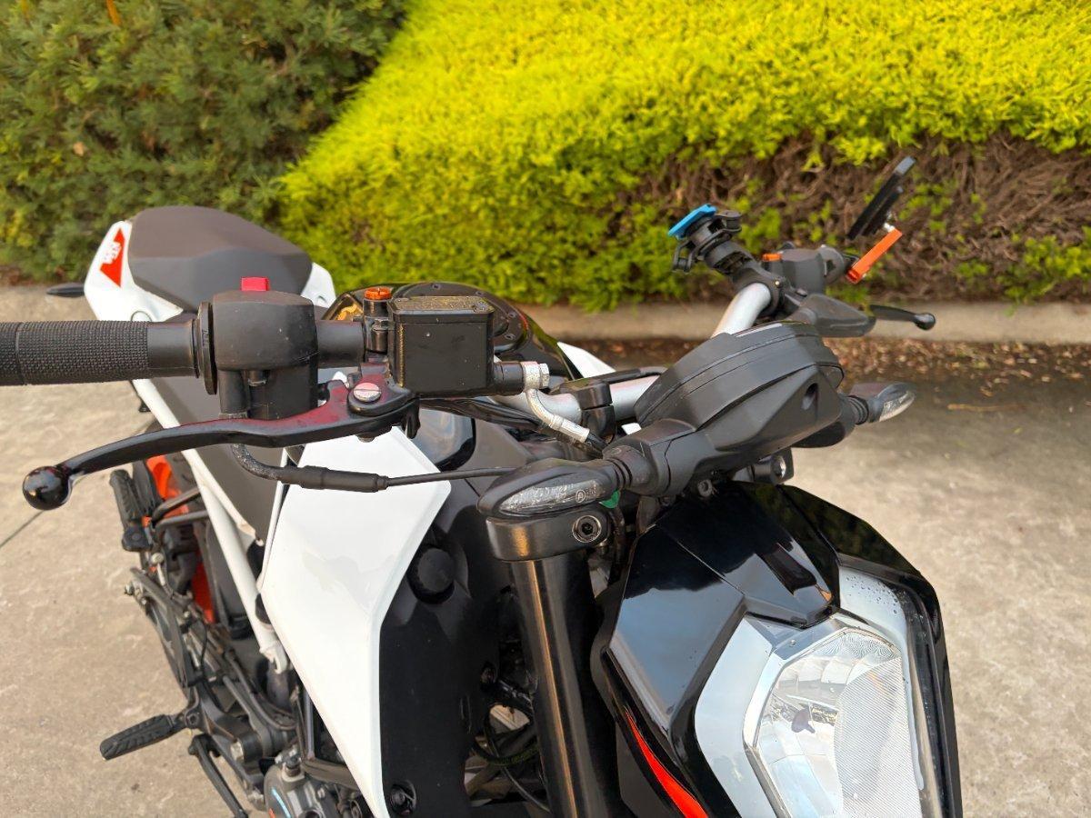 2021 KTM 200 DUKE ROAD