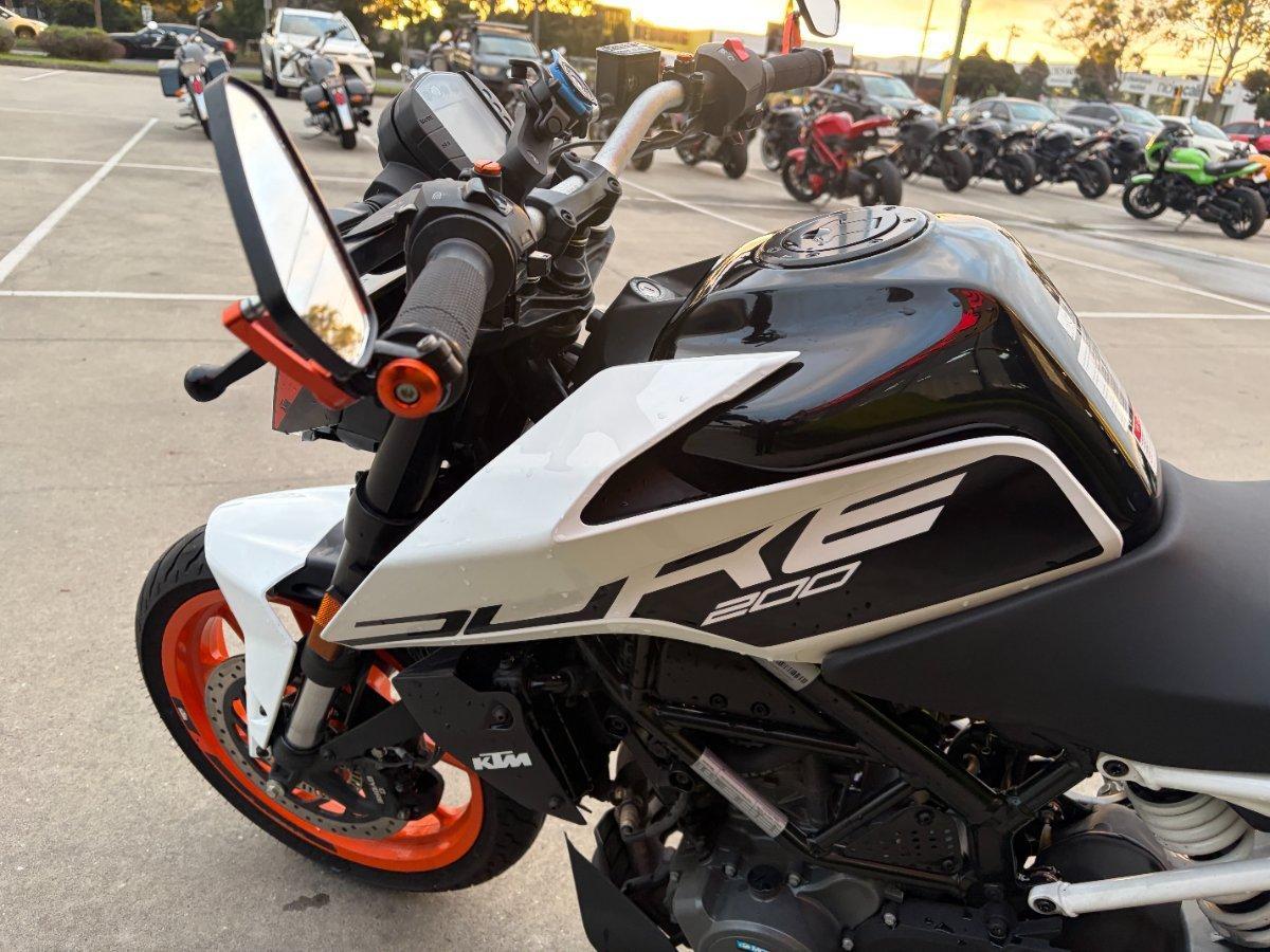 2021 KTM 200 DUKE ROAD