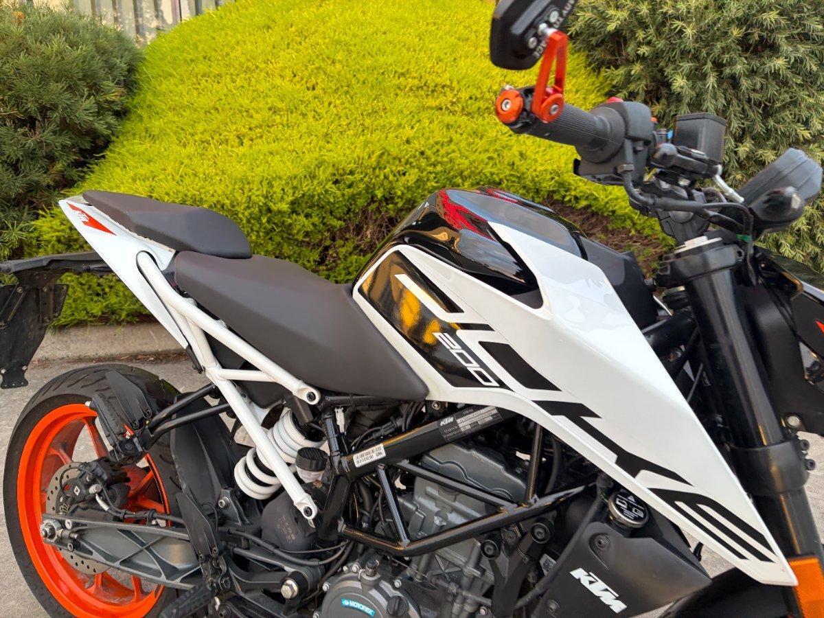 2021 KTM 200 DUKE ROAD