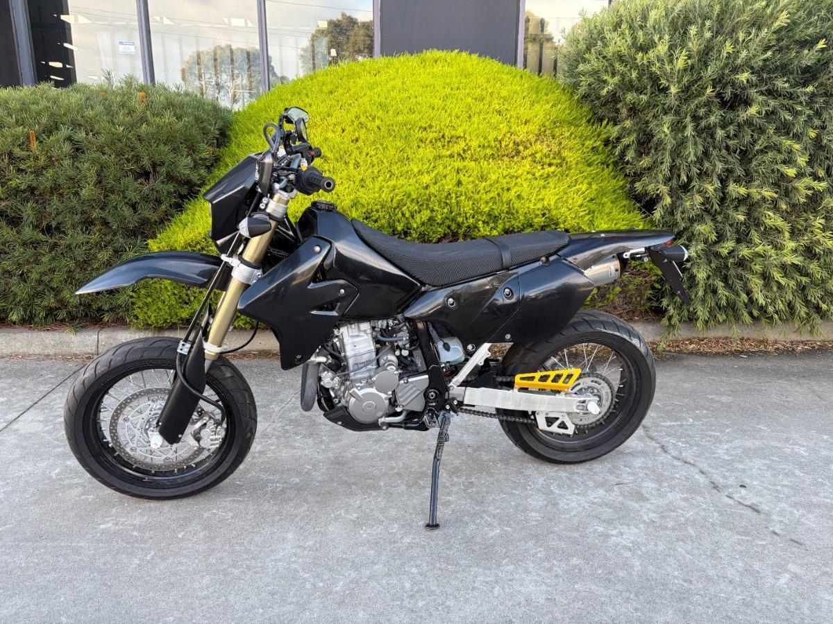 2021 SUZUKI DR-Z400 SM ENDURO