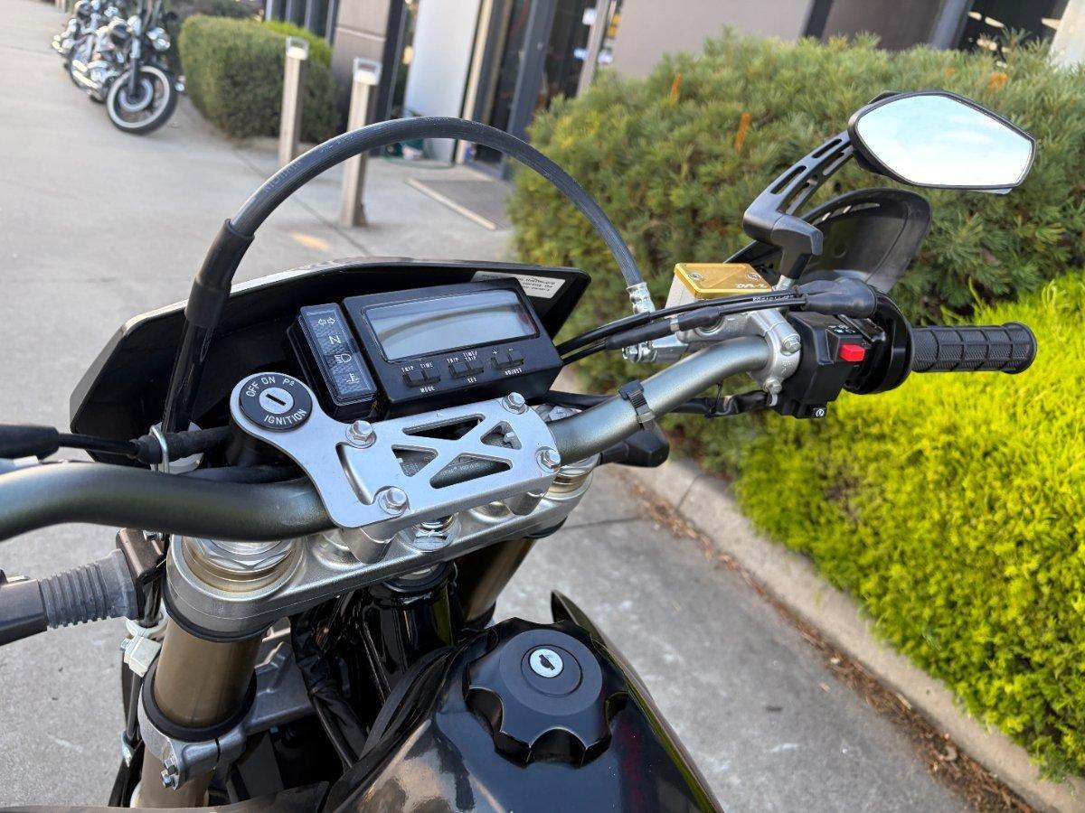 2021 SUZUKI DR-Z400 SM ENDURO