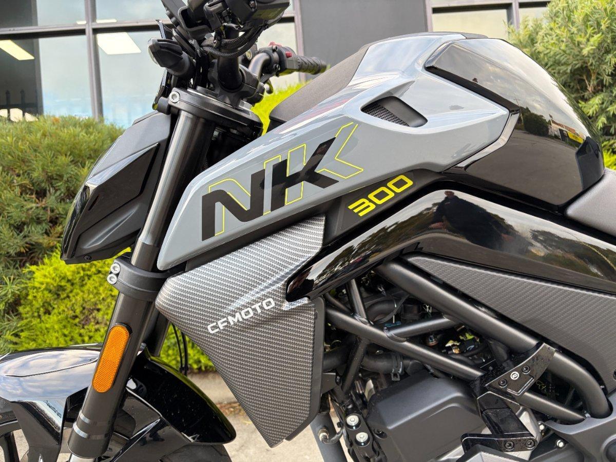 2025 CF MOTO 300 NK ABS ROAD