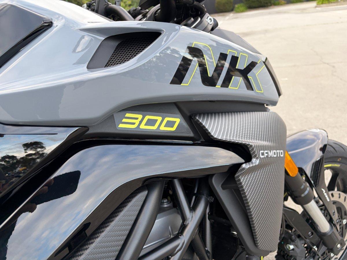 2025 CF MOTO 300 NK ABS ROAD